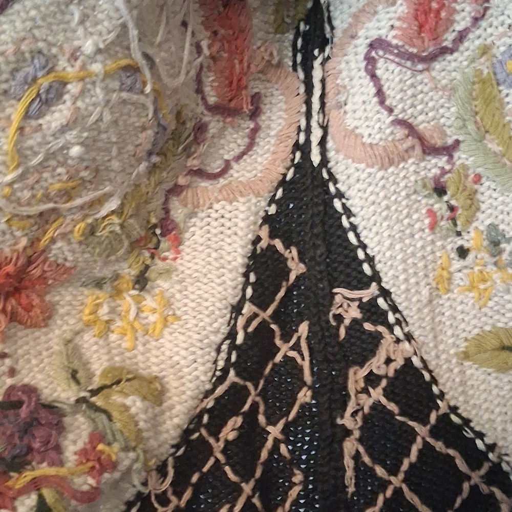 Jennifer Reed Sweater Medium - Picture 6 of 12